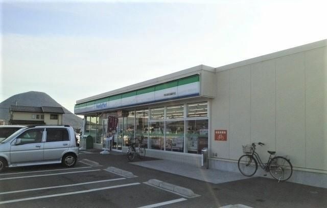 ファミリーマート宇多津町長縄手店