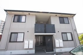 エクセレンスファミール木太 A棟の外観