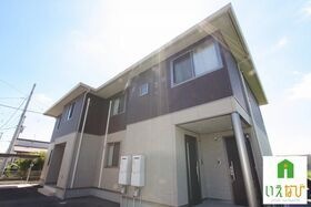 シャーメゾン春日 B棟の外観