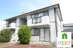 グリーンヒルズ泉川　C棟の外観