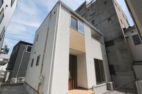 グロービート栗林公園南FSの外観
