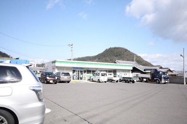 写真：ファミリーマート高松西ハゼ町店