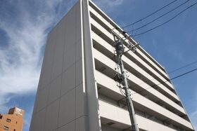 ルスト栗林町の外観