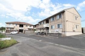サーフェストヴィレッジSDB B棟の外観