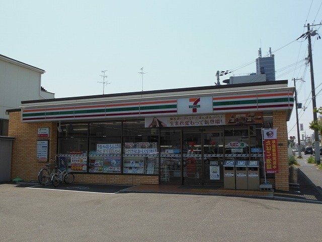 セブンイレブン岸和田加守町2丁目店