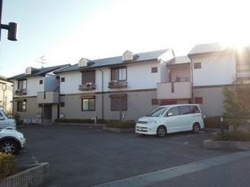 ファミールハイツの外観