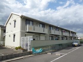 リスペクトＢ棟の外観