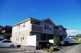 伊万里市立花町の外観