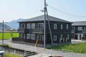 シャーメゾンジュアール S棟の外観