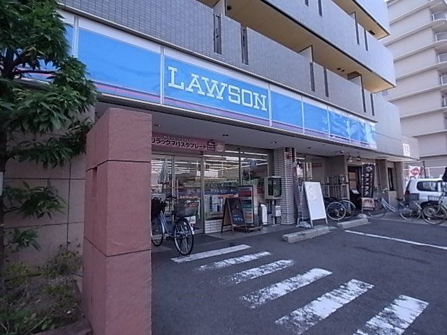 写真：ローソン国府1丁目店