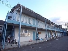 ニューハイツ茂手木の外観