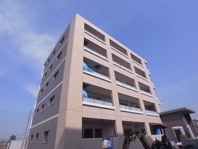 セレーナの外観