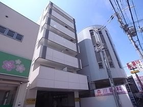 アベニュー岡の外観