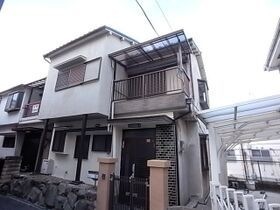 羽曳野市栄町の外観
