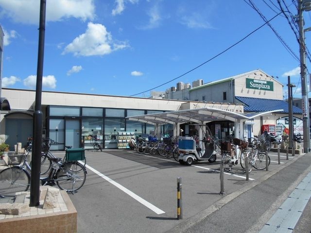 サンプラザ小山店