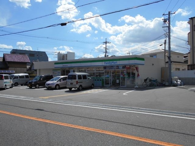 ファミリーマート藤井寺小山四丁目店