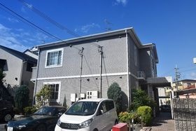 アヴニールの外観