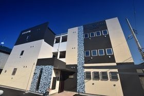 ステラウッド軽里の外観