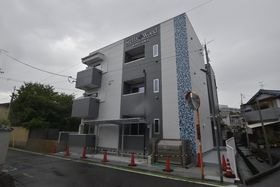 ステラウッド春日丘の外観