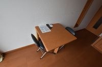 テーブル