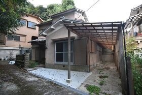 香芝市関屋戸建貸家の外観