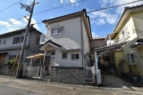 田原本町十六面一戸建て賃貸の外観