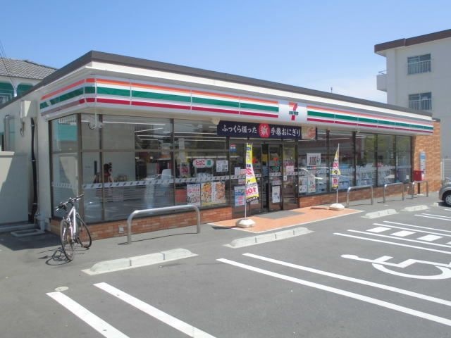 セブンイレブン八幡大浦3丁目店