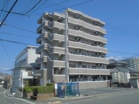 カサーレ三ヶ森の外観