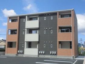 ランドコア陣山の外観