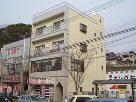 天野ビルの外観