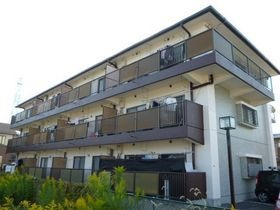 八日市ハイツの外観