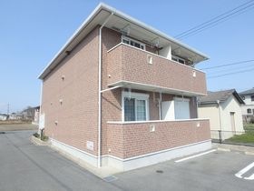 クローバー・MⅡA棟の外観