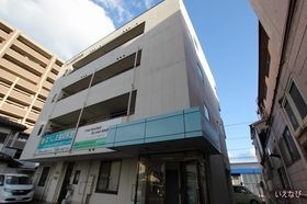福山市春日町１丁目の外観