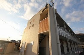 井原市上出部町の外観
