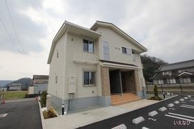 福山市神辺町大字川南の外観