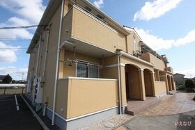 アズールコートの外観