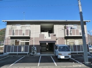 写真：ソレーユ久安の外観
