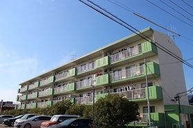野村ハイツの外観