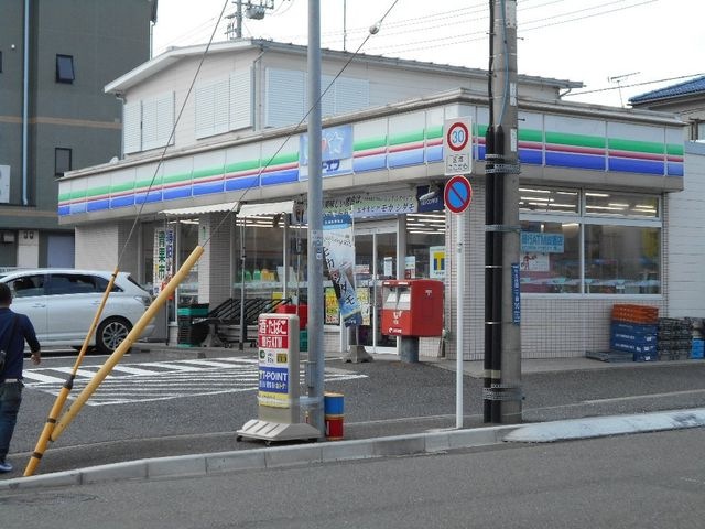 スリーエフ都筑センター北店