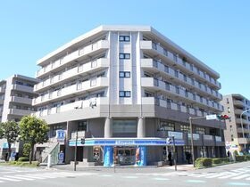 エクレール横浜の外観