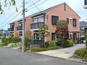 グランパルクDの外観