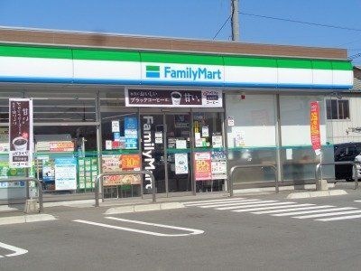 ファミリーマート八女本町店