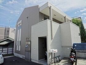 箕面市瀬川5丁目の外観