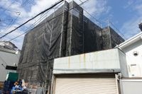 建築中