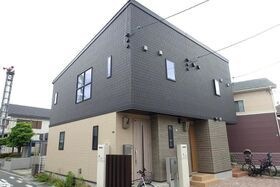 ジュネス箕面の外観
