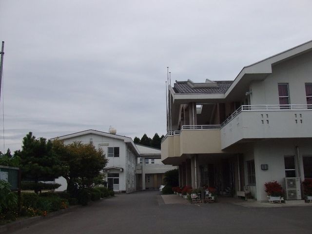 写真：小林市立三松中学校