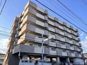 ロイヤルハイツ福井の外観