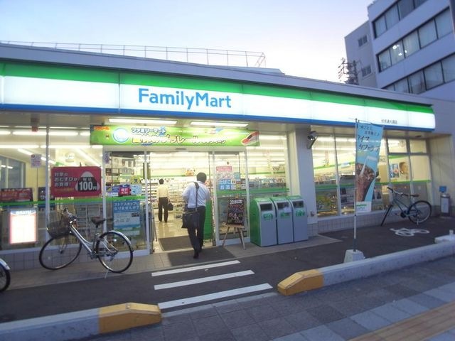 ファミリーマート丸の内二丁目店