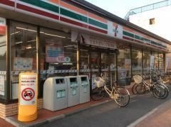 セブンイレブン名古屋泉1丁目店