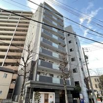 Z・R名駅の外観